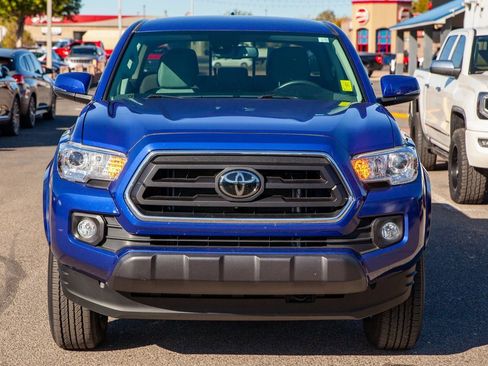 Used 2023 Toyota Tacoma SR5 w/ Technology Package image 3
