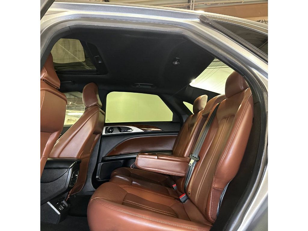 Used 2020 Lincoln MKZ Reserve FWD image 20