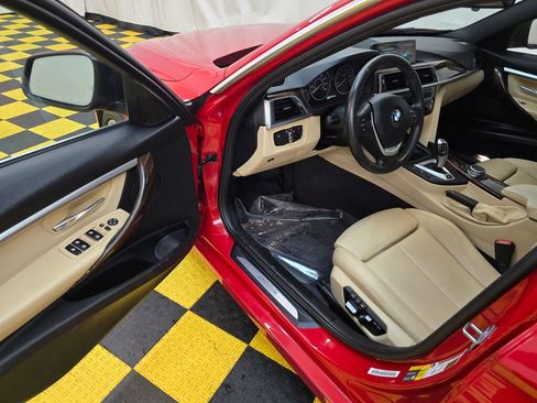 Used 2017 BMW 330e RWD image 19