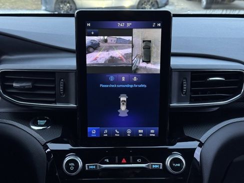 Certified 2022 Ford Explorer ST w/ Equipment Group 401A image 4