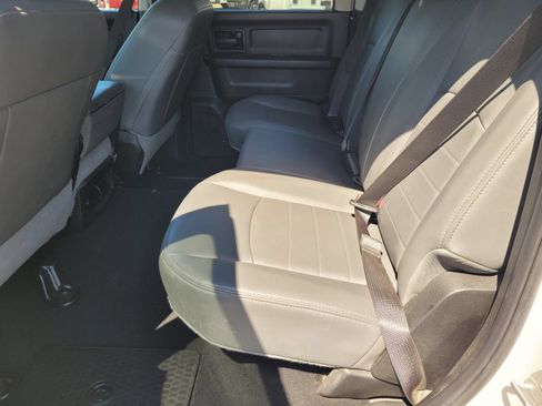 Used 2019 RAM 1500 Tradesman RWD image 11
