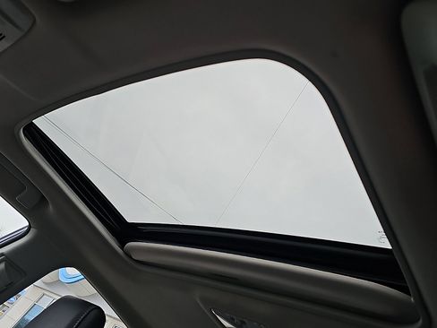 Used 2016 Toyota Corolla S image 14