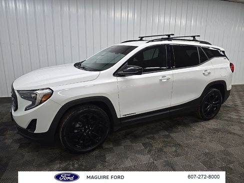Used 2020 GMC Terrain SLE w/ Driver Convenience Package image 6