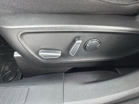 Used 2023 Ford Escape Active w/ Tech Pack #2 image 11