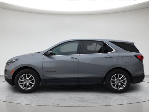 Used 2024 Chevrolet Equinox LT w/ LPO, Blackout Package AWD/4WD image 7