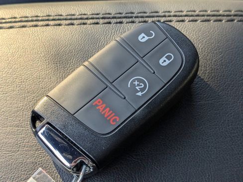 New 2026 Jeep Compass Latitude image 27