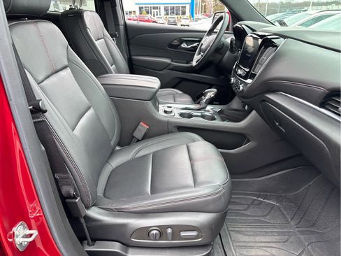 Certified 2023 Chevrolet Traverse RS w/ LPO, Floor Liner Package image 27