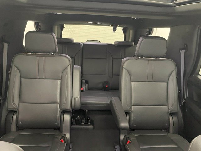 Used 2023 Chevrolet Tahoe RST w/ Luxury Package AWD/4WD image 16