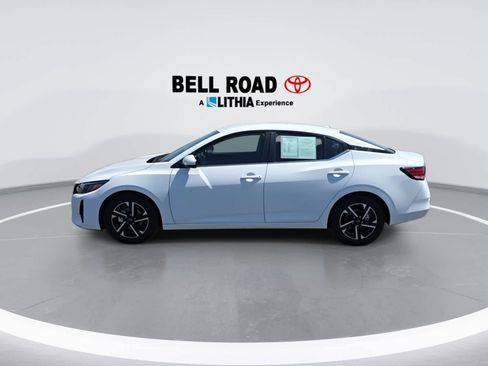 Used 2024 Nissan Sentra SV FWD image 5