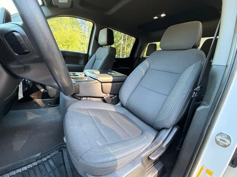 Used 2020 Chevrolet Silverado 1500 LT RWD image 46