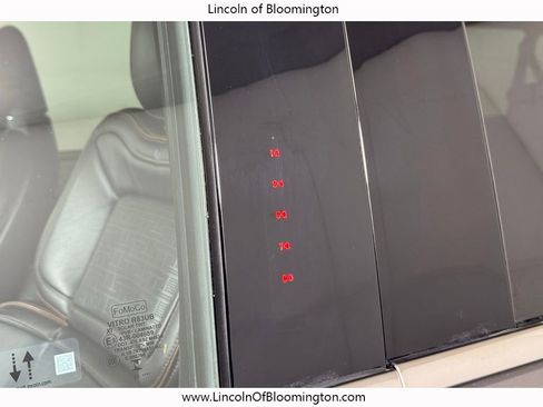 Used 2024 Lincoln Navigator L Black Label image 16