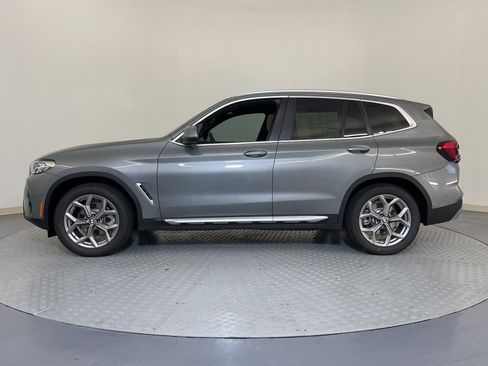Used 2024 BMW X3 sDrive30i w/ Convenience Package w/ZPA image 2
