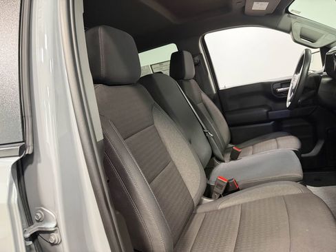Used 2024 Chevrolet Silverado 1500 Custom AWD/4WD image 60