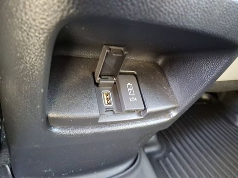 Used 2019 Honda CR-V EX-L image 12