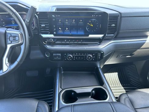 Certified 2024 Chevrolet Silverado 3500 LTZ w/ LTZ Convenience Package AWD/4WD image 12
