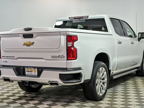Used 2021 Chevrolet Silverado 1500 High Country AWD/4WD image 8