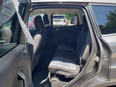 Used 2018 Ford Escape SE w/ SE Sync 3 Package FWD image 7