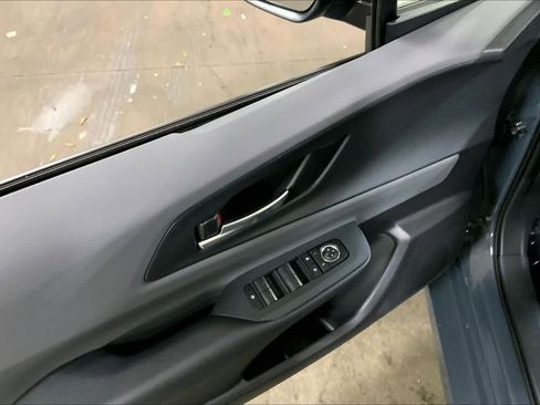 Used 2024 Toyota Prius XLE image 36