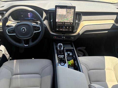 New 2026 Volvo XC60 B5 Plus w/ Protection Package Premier image 9