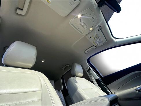 Certified 2018 Ford Escape Titanium image 16