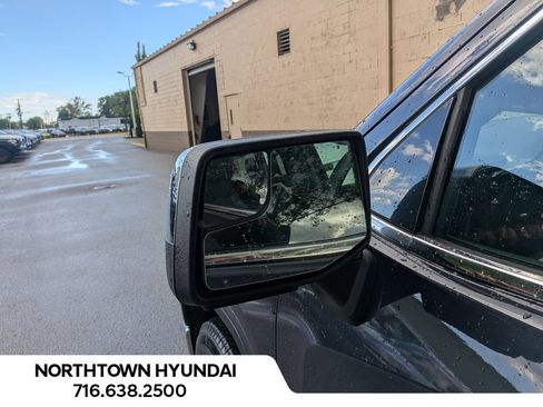 Used 2026 GMC Sierra 1500 SLT AWD/4WD image 39