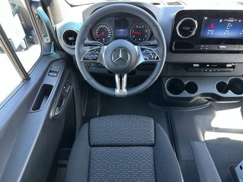 New 2025 Mercedes-Benz Sprinter 2500 image 12