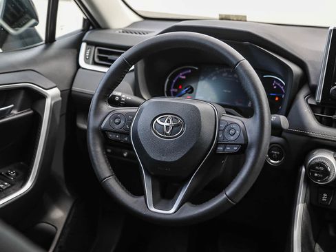 Certified 2024 Toyota RAV4 XLE w/ Convenience Package AWD/4WD image 16