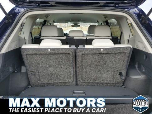 Used 2023 Volkswagen Tiguan SE image 7