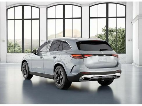 New 2025 Mercedes-Benz GLC 350e 4MATIC image 29