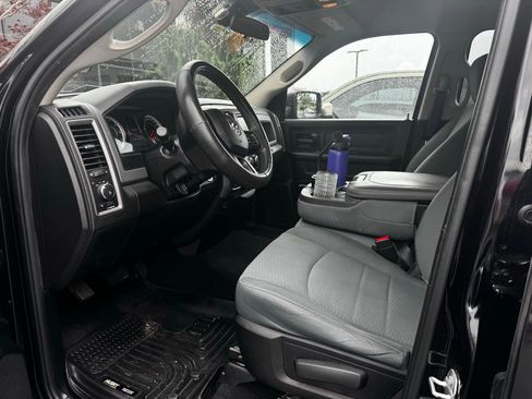 Used 2019 RAM 1500 Tradesman w/ Tradesman SXT Package AWD/4WD image 9