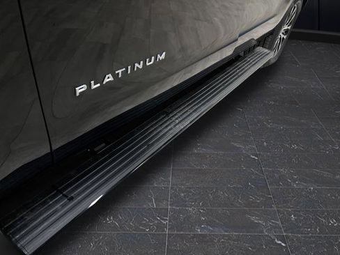 Used 2025 Ford Expedition Max Platinum image 41