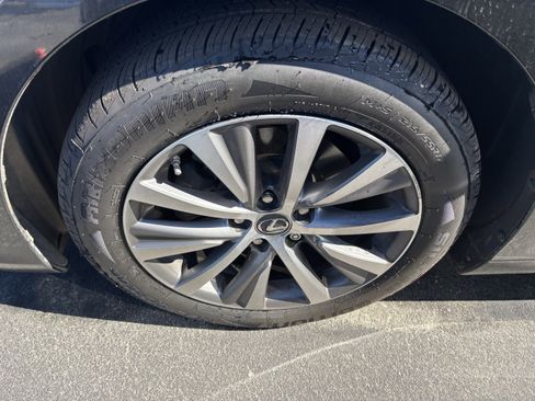 Used 2019 Lexus ES 350 w/ Accessory Package 2 image 38