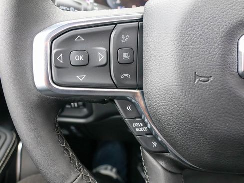 New 2026 RAM 1500 Laramie AWD/4WD image 32