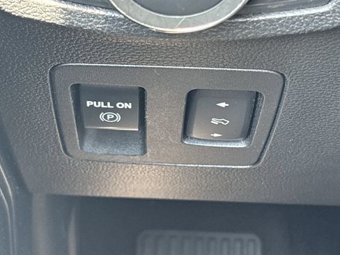 Used 2019 Ford F150 XLT w/ Equipment Group 302A Luxury RWD image 7