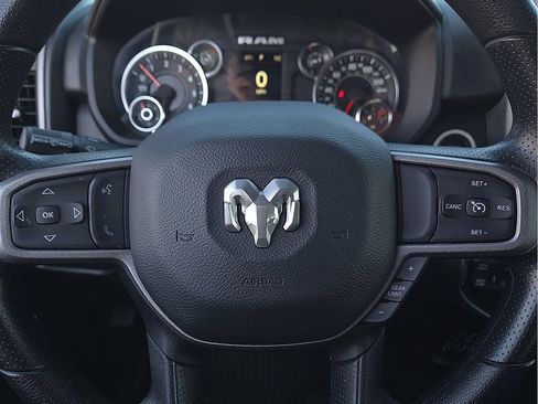 Used 2024 RAM 2500 Tradesman w/ Chrome Appearance Group image 19