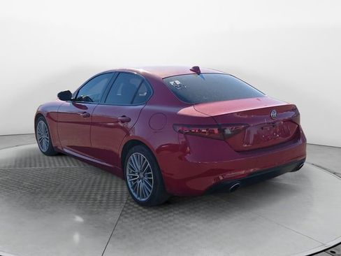 Used 2018 Alfa Romeo Giulia Ti w/ Quick Order Package 22X Lusso image 3