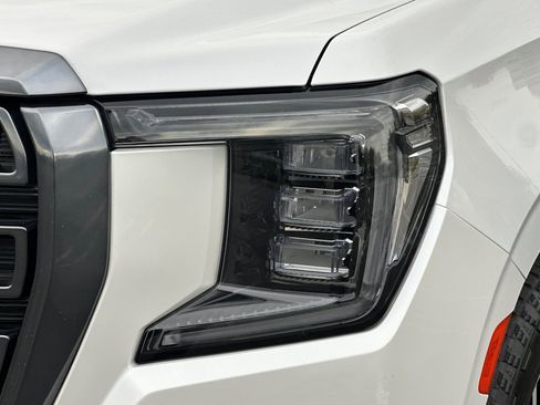 Used 2023 GMC Yukon XL AT4 w/ AT4 Premium Package image 49