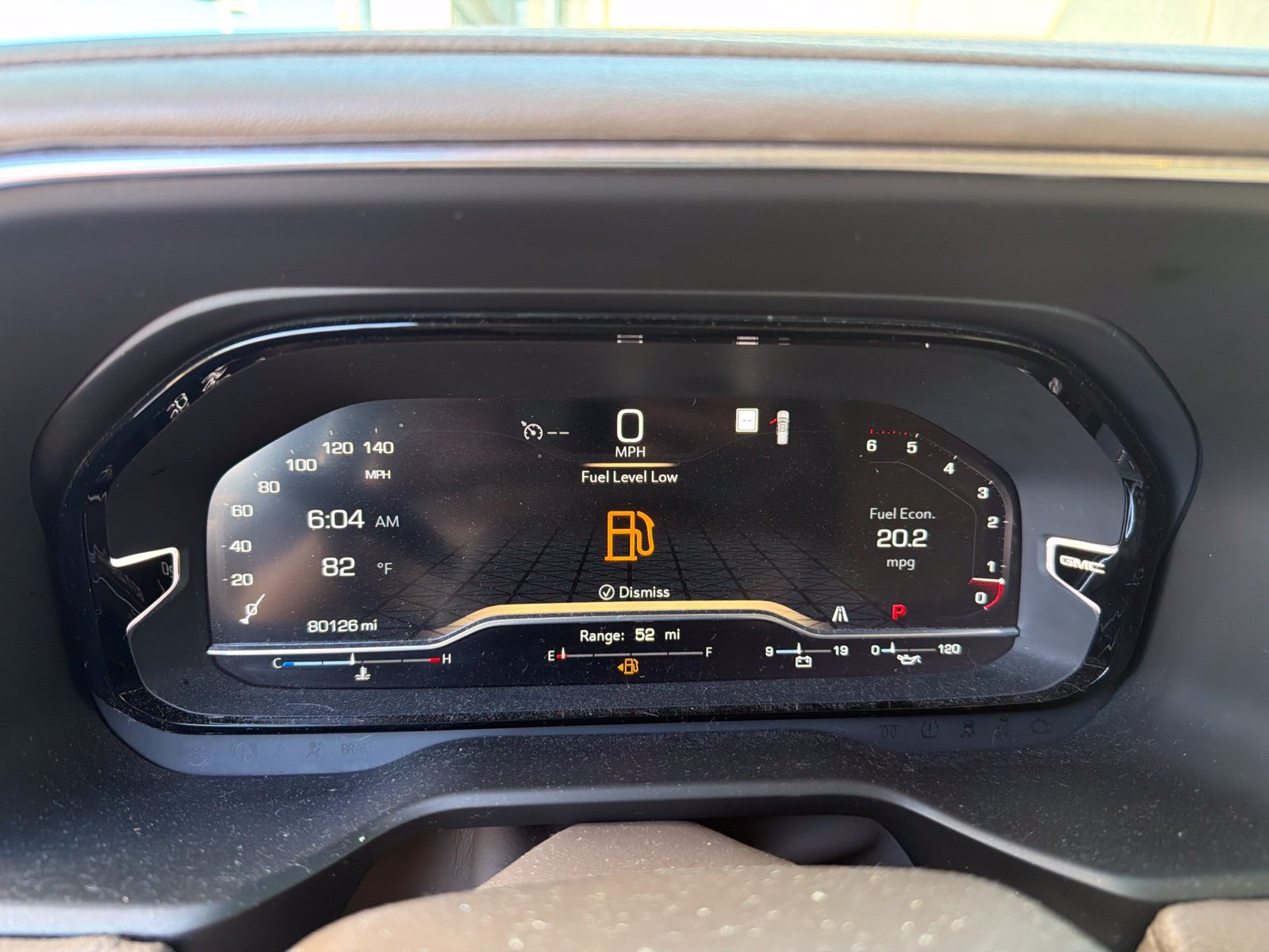Used 2023 GMC Yukon Denali RWD image 10