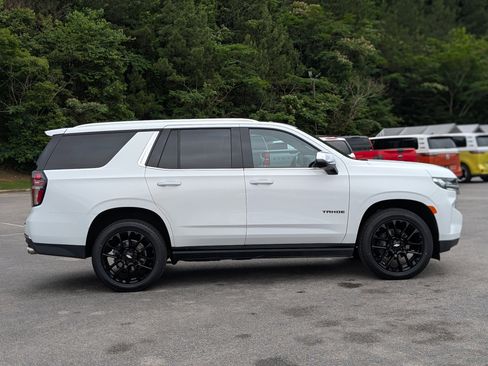 Used 2023 Chevrolet Tahoe Premier RWD image 10
