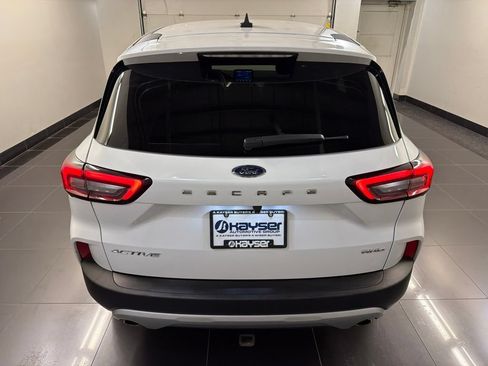 Used 2023 Ford Escape Active AWD/4WD image 5