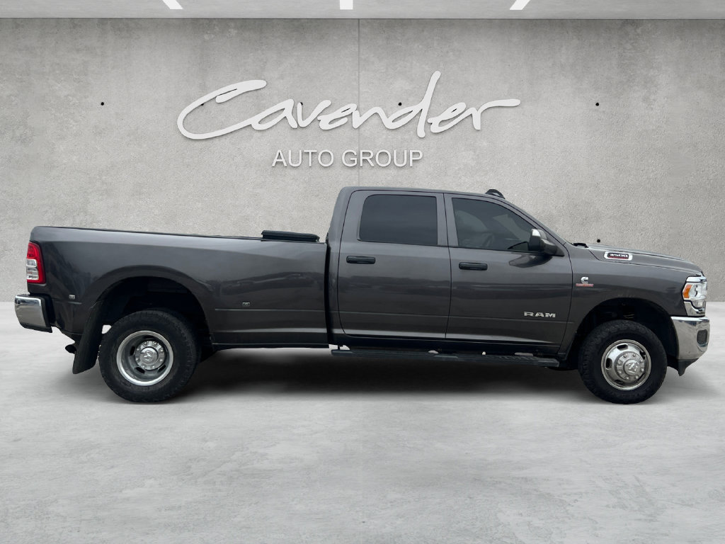 Used 2022 RAM 3500 Tradesman AWD/4WD image 17