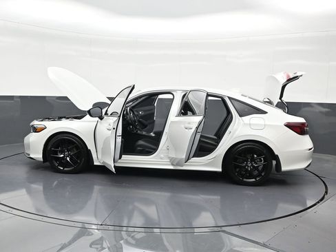 Used 2025 Honda Civic Sport image 33