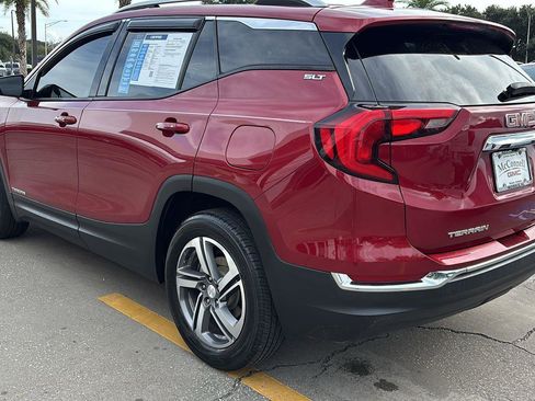 Certified 2021 GMC Terrain SLT w/ Infotainment Package II image 5