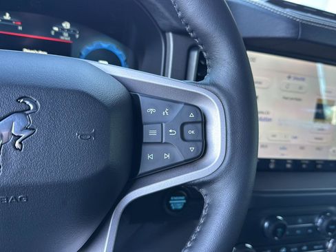 New 2025 Ford Bronco Badlands image 28