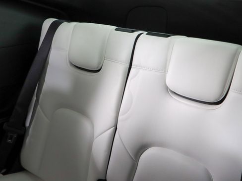 Used 2025 Tesla Model Y Long Range image 23