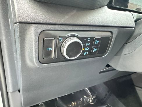 Used 2025 Ford Mustang Coupe image 49