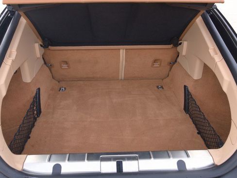 Used 2014 Porsche Panamera GTS image 34