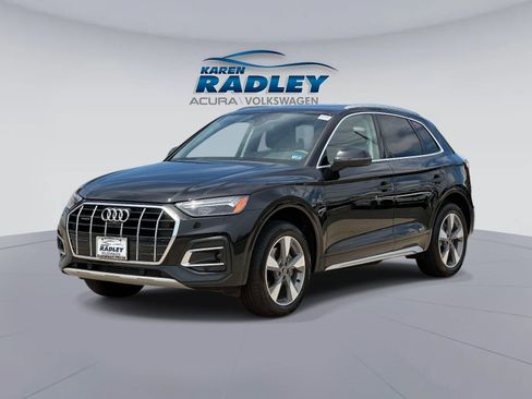 Used 2023 Audi Q5 2.0T Premium Plus w/ Premium Plus Package AWD/4WD image 5
