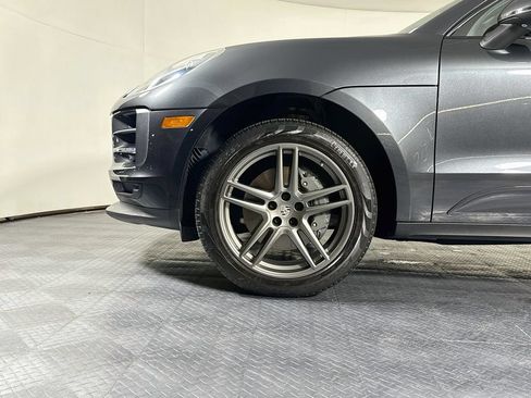 Certified 2021 Porsche Macan S AWD/4WD image 31