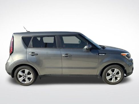 Used 2019 Kia Soul FWD image 5